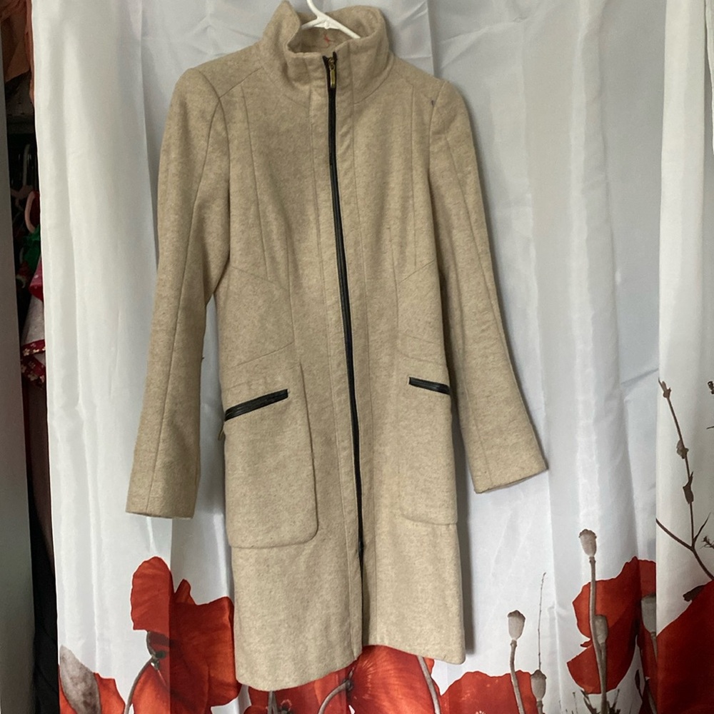 Zara vintage coat size xs. Zip fastener vintage from 2009